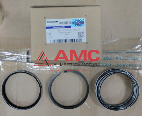 PISTON RING KIT 65025038047