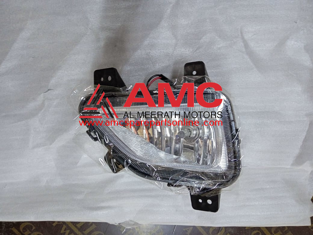 FRONT FOG LIGHT ASSY RH N/M VICTORY  3732020CDB1B / 3732020-CDB1B